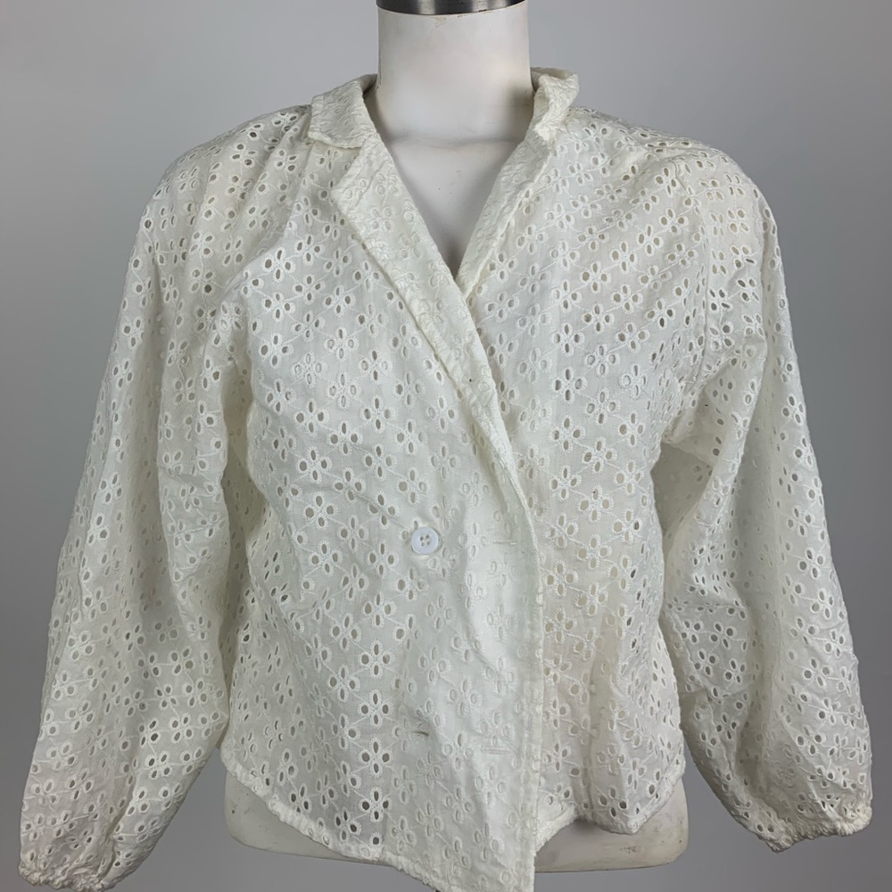 Valija Casual White Lace Blazer